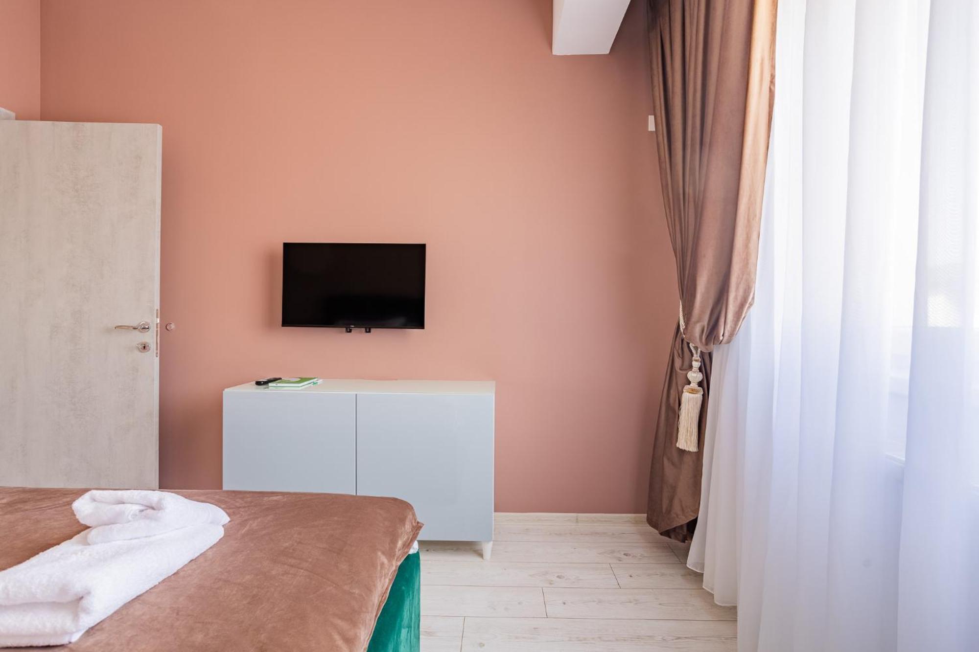 Апартаменты Smarald Wings 30 Бухарест Экстерьер фото